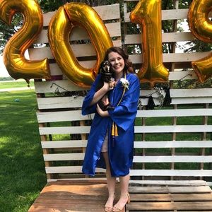 Meet your Posher, Mikayla